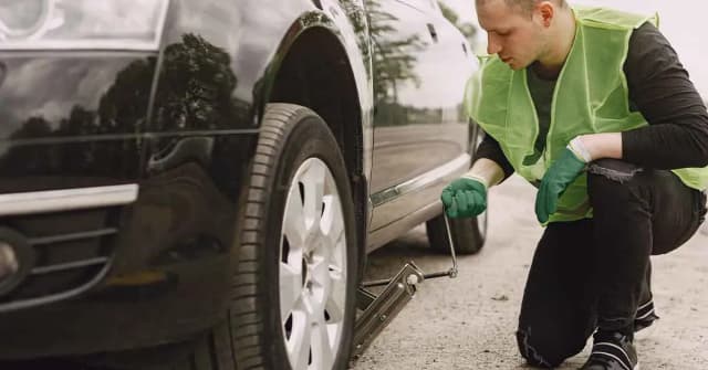 Gdzie podłożyć lewarek Skoda Octavia, aby uniknąć uszkodzeń? Gdzie podłożyć lewarek Skoda Octavia, aby uniknąć uszkodzeń?